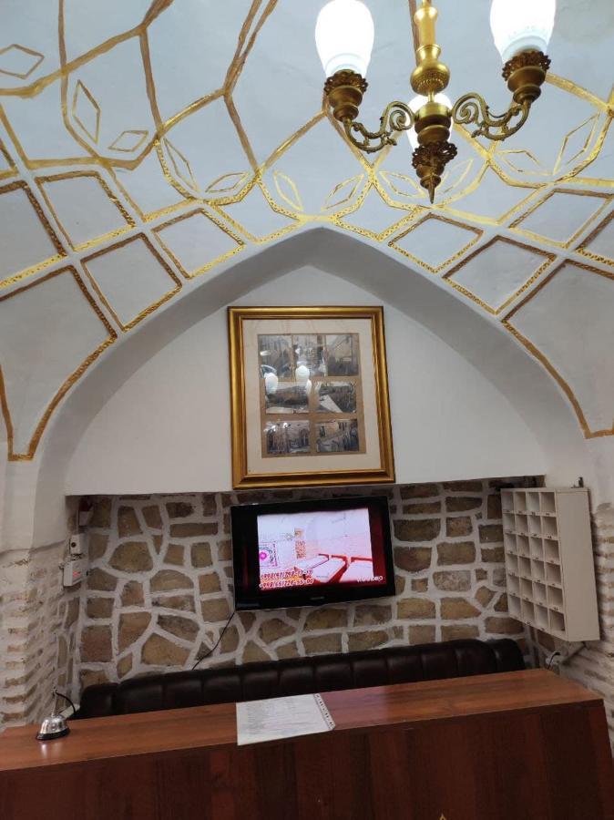 Ohun Caravan Sarai XIX بخارى المظهر الخارجي الصورة