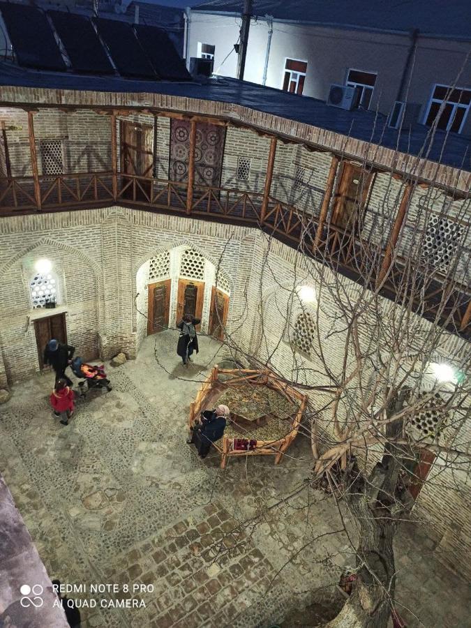 Ohun Caravan Sarai XIX بخارى المظهر الخارجي الصورة
