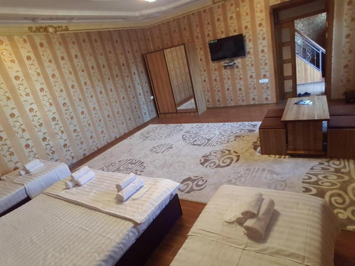 Ohun Caravan Sarai XIX بخارى المظهر الخارجي الصورة