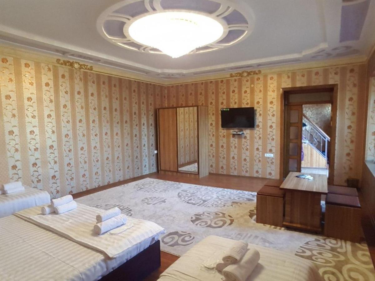Ohun Caravan Sarai XIX بخارى المظهر الخارجي الصورة
