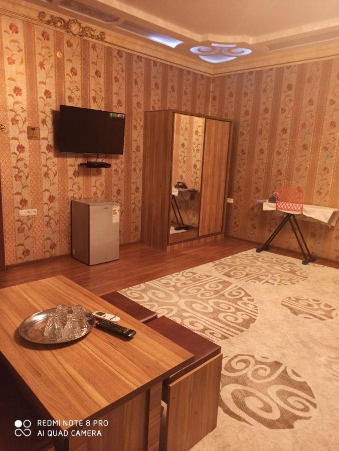 Ohun Caravan Sarai XIX بخارى المظهر الخارجي الصورة